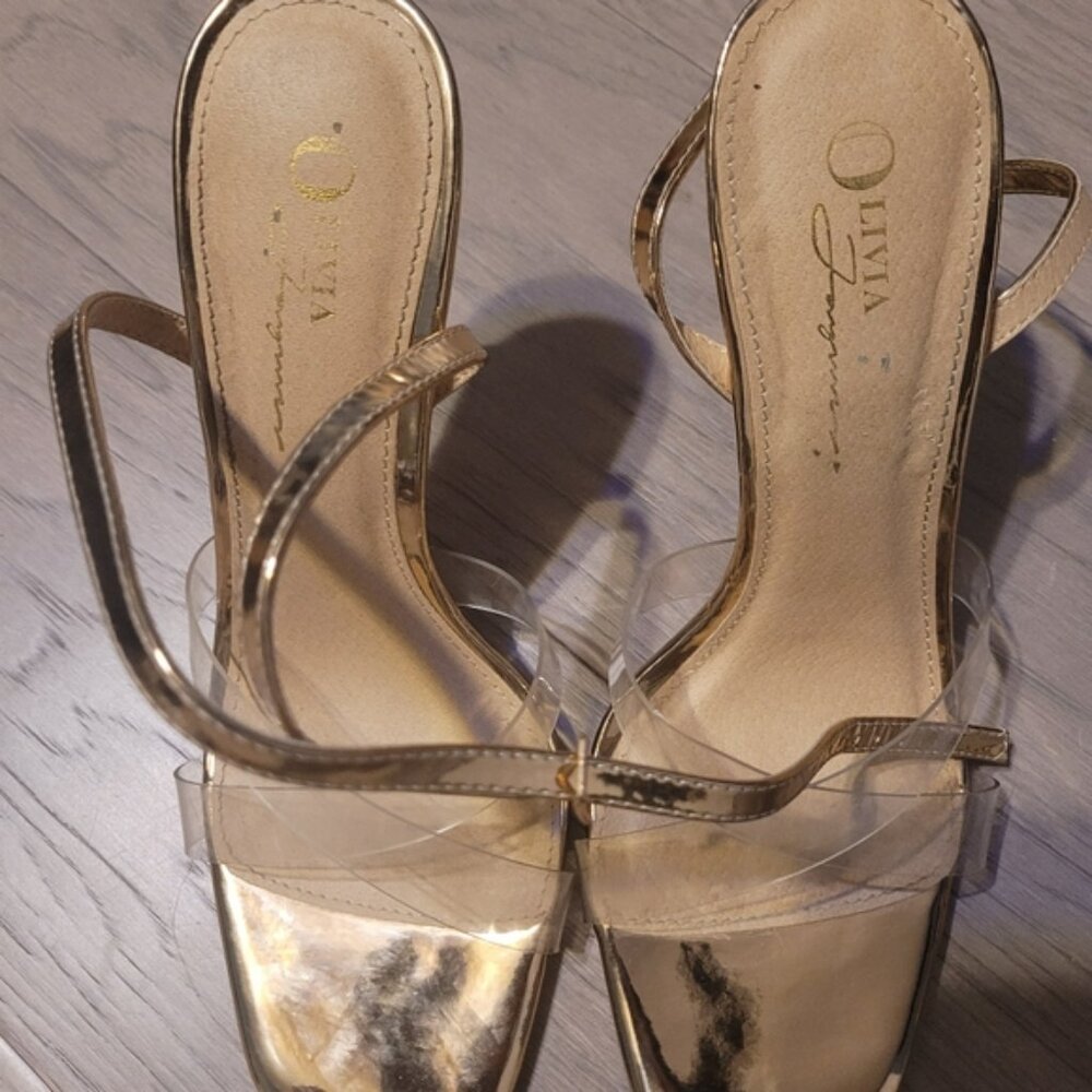 Shoes - Picture 4 of 6